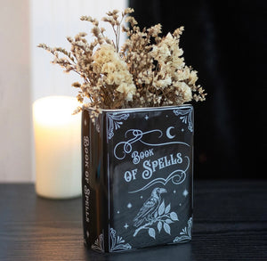 Book of spells vase 🎀