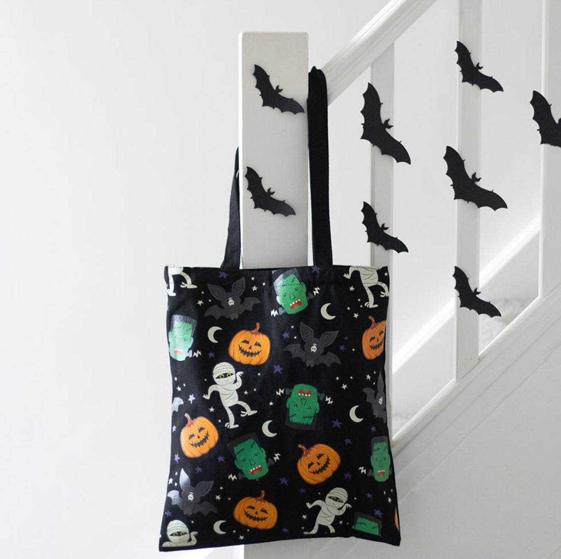 Zombie Halloween tote bag 🎀